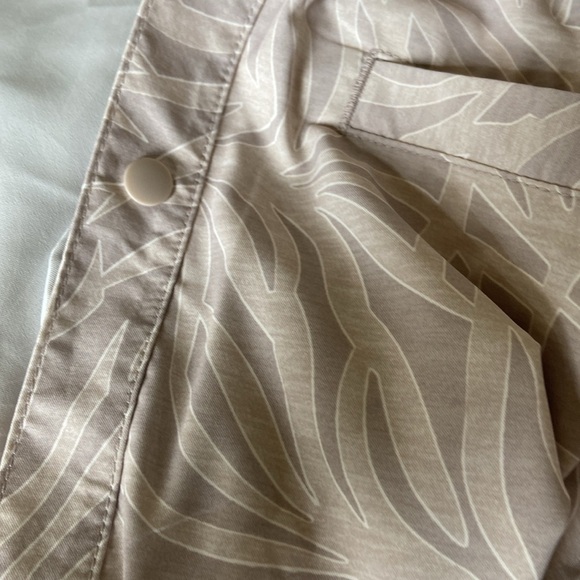 Men's Adventure Shirt - All In Motion™ Light Gray new - Picture 7 of 8